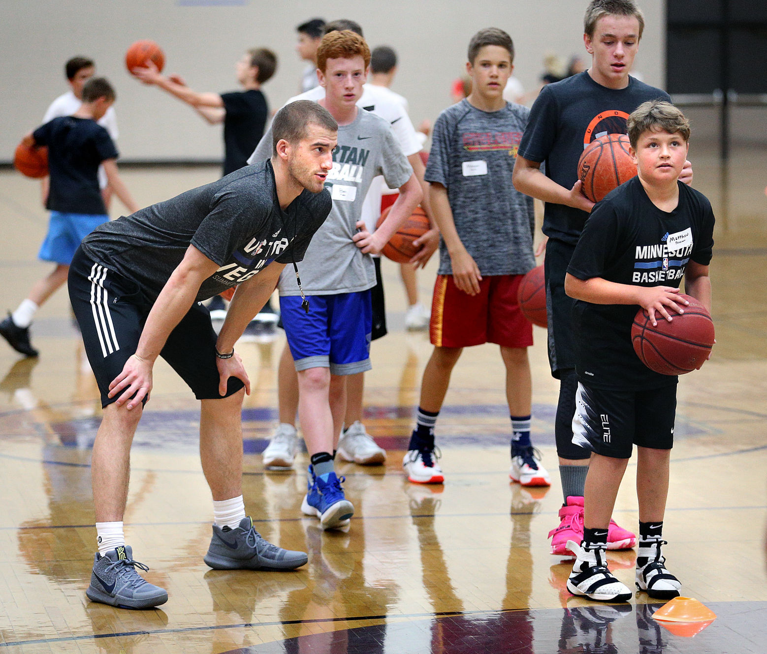 Onalaska grad Matt Thomas makes hometown stop before heading overseas